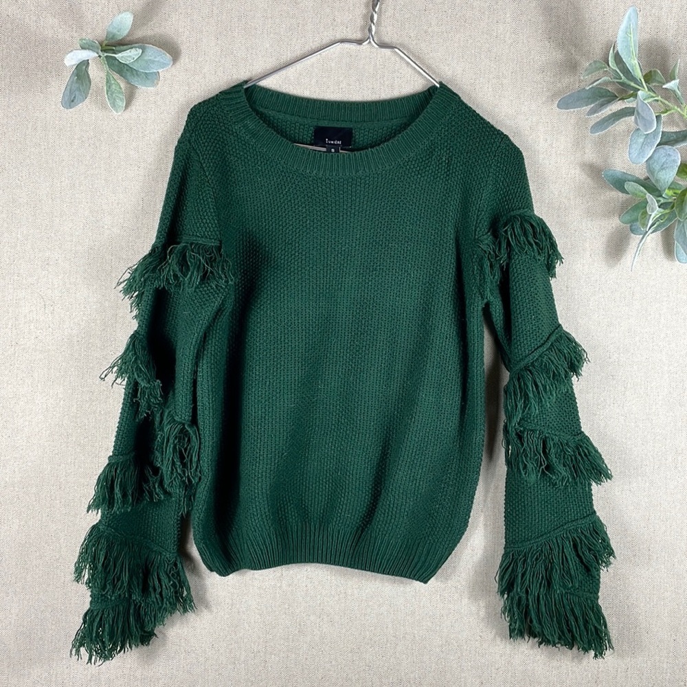 Lumiere > Green Frill Sweater Small